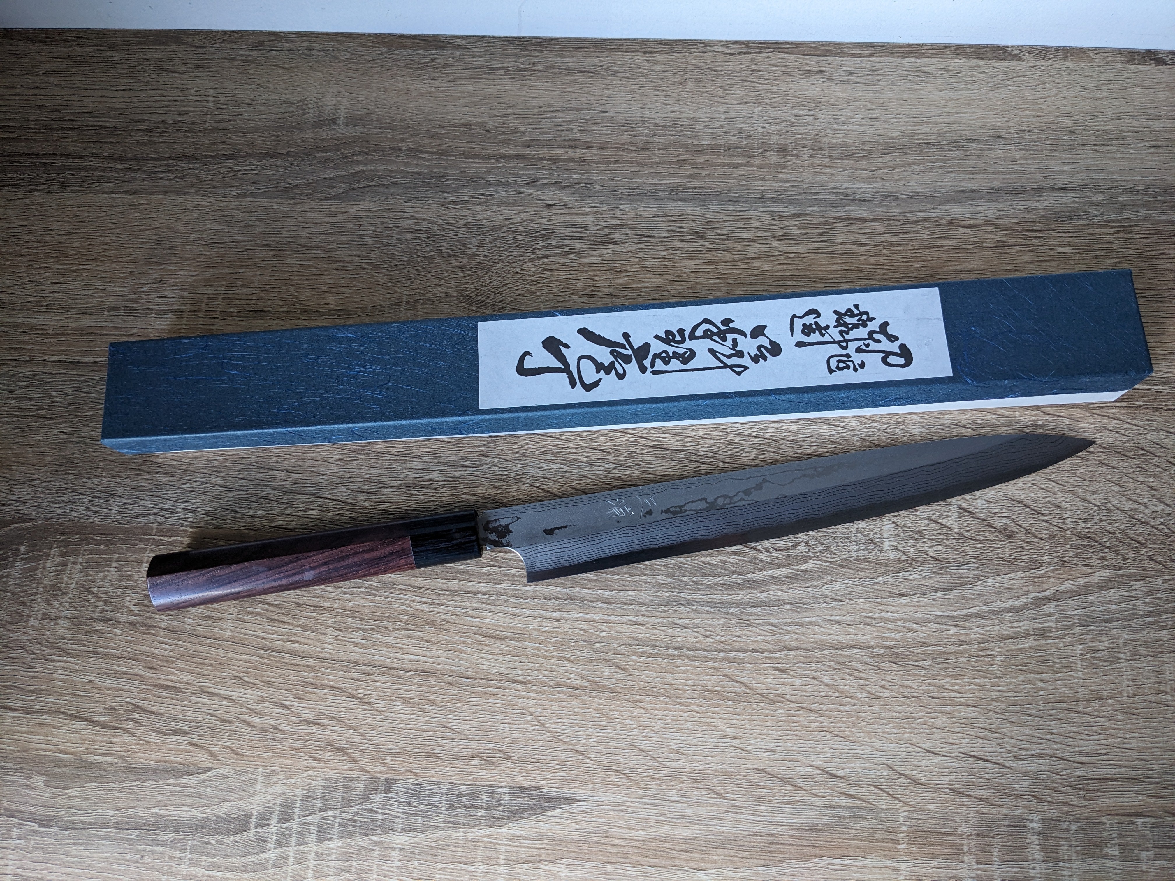 Miura Sashimi knife(yanagi type ) damascus 270mm white 2