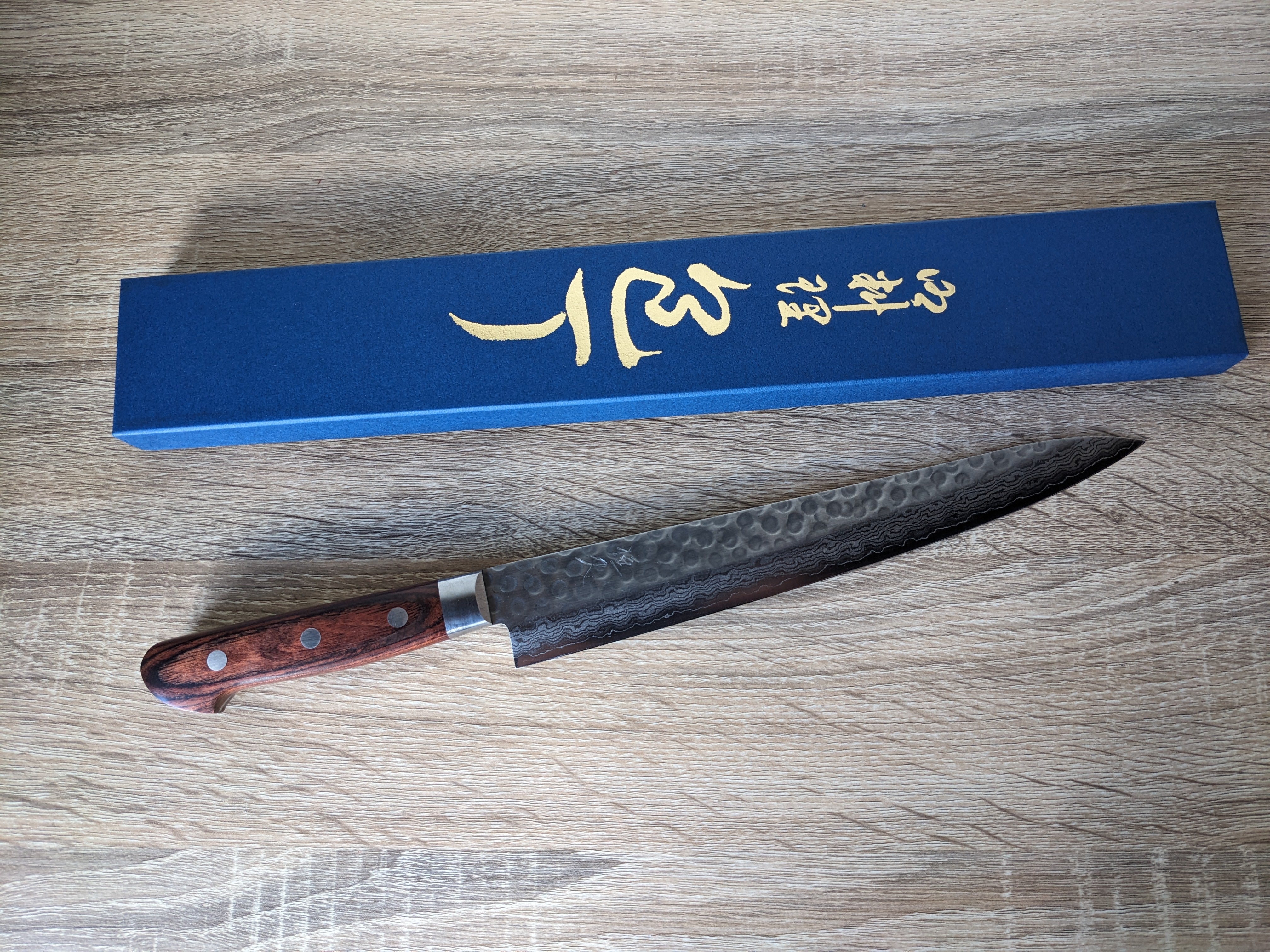 Tsunehisa Sashimi knife (sujihiki type) 240mm VG10