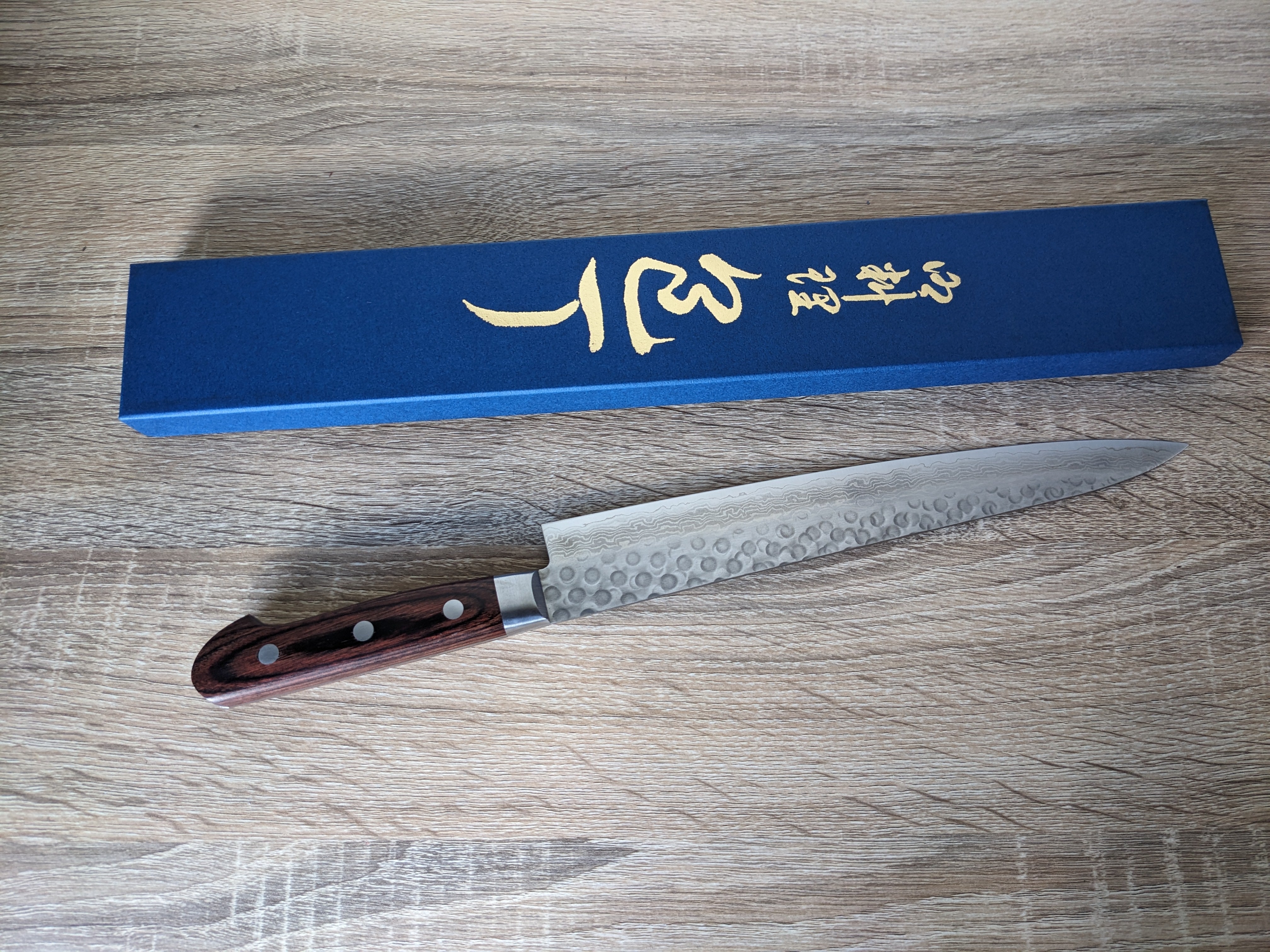 Tsunehisa Sashimi knife (sujihiki type) 240mm VG10