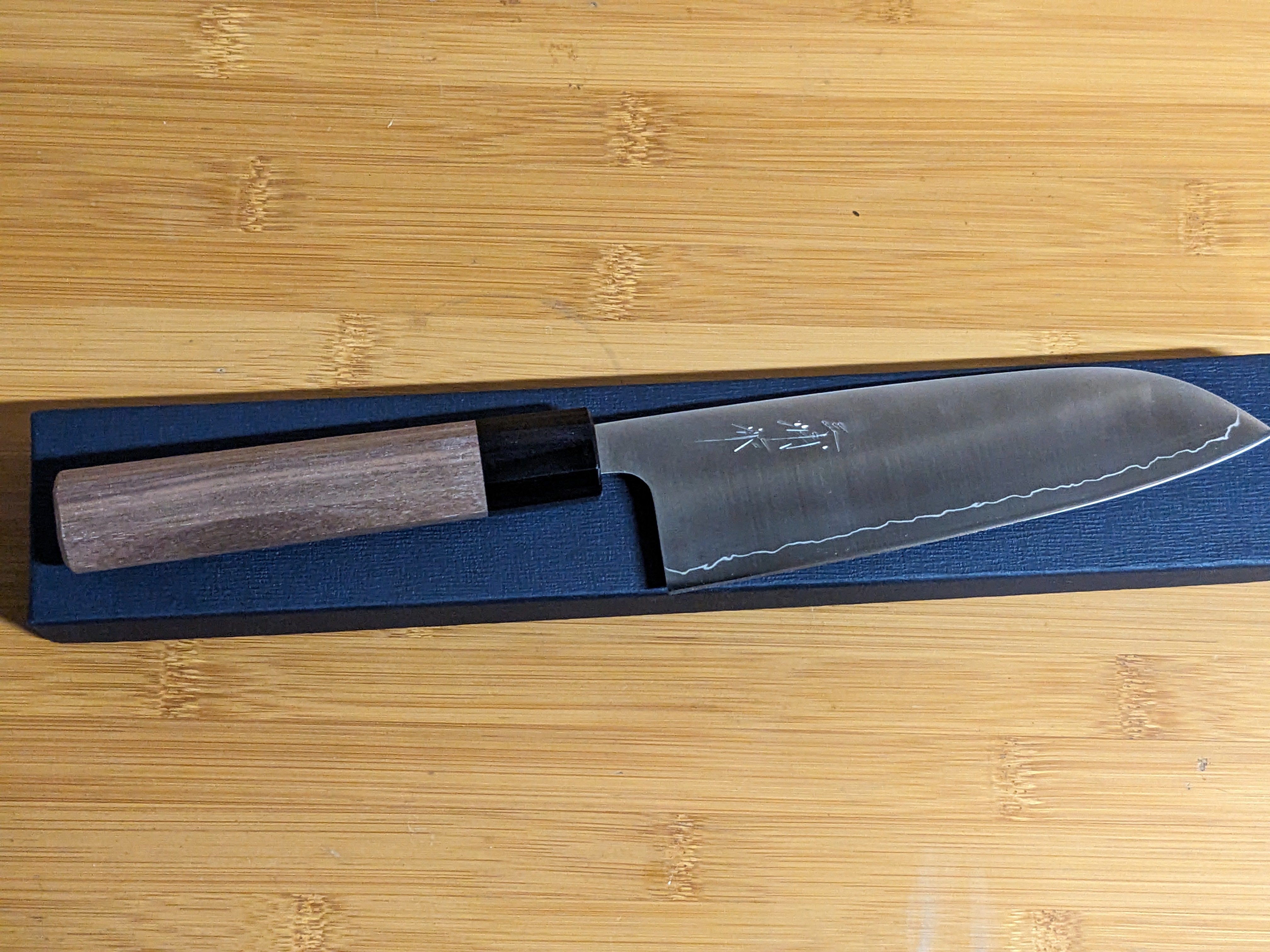 Miura Santoku 165mm 440c Walnut handle